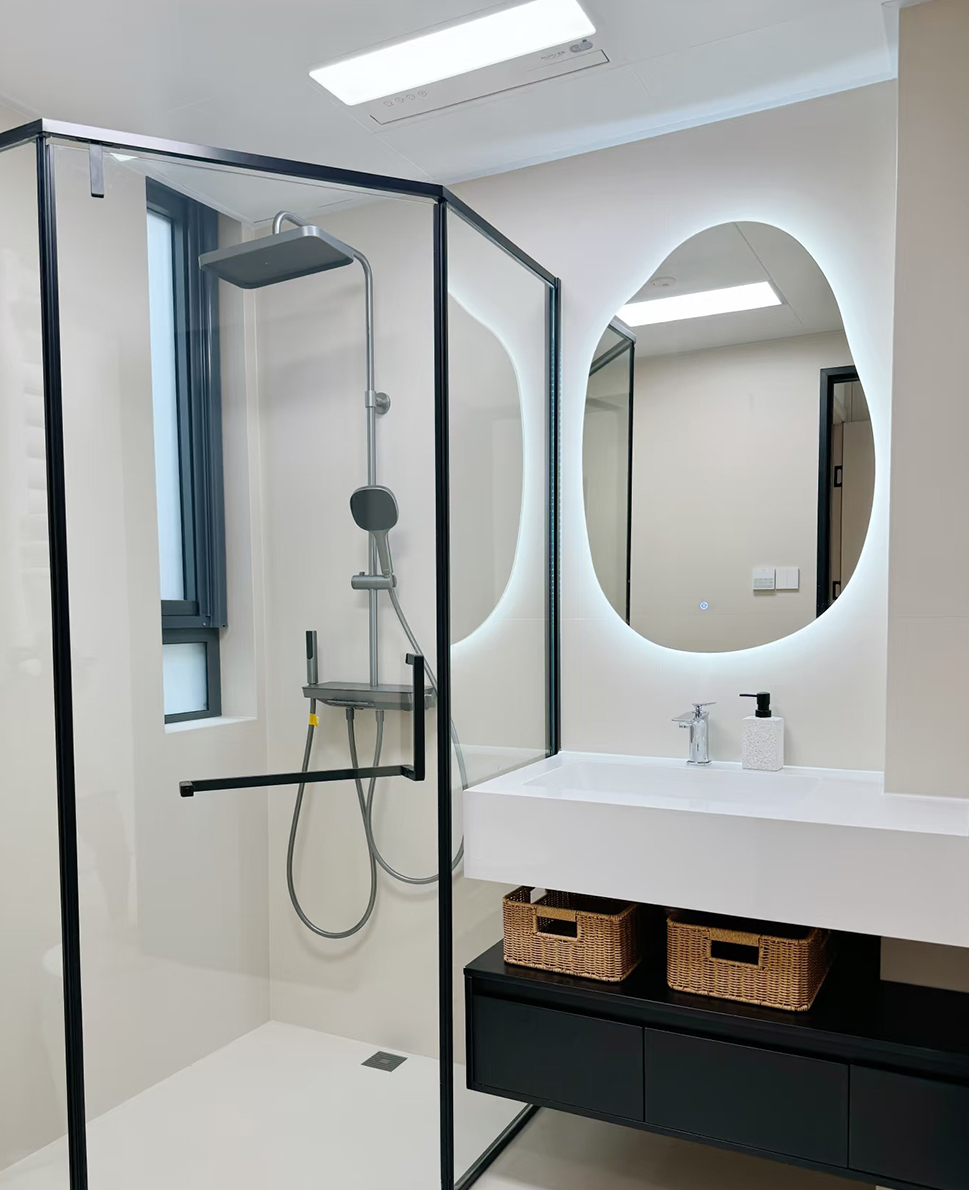 Irregular Backlit Mirror – Residential Project Irregular Backlit Mirror – Residential Project