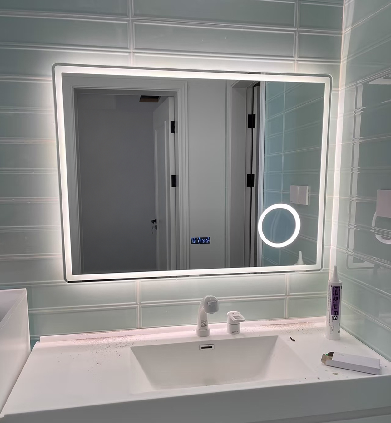 Australia Rectangular Rounded Front & Backlit LED Mirror Residential Project Rectangular rounded Front and backlit LED mirrors supplied for a residential bathroom project in Australia